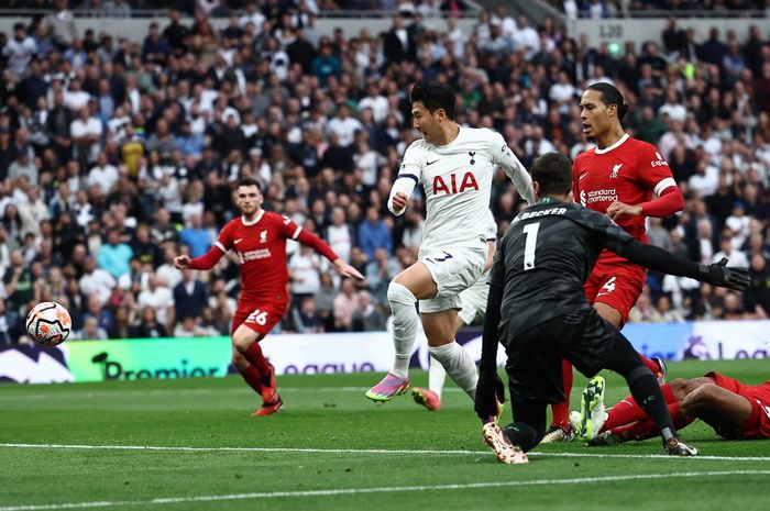 Jatuhnya Tottenham Membuat Arsenal di Puncak Klasemen Liga Inggris